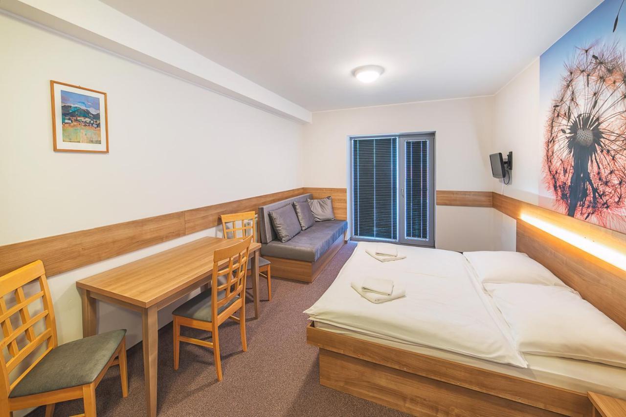 Apartmany Zaria Bešeňová Eksteriør billede